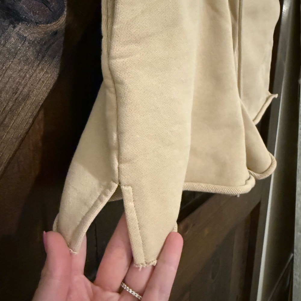Tan Sweatshirt and Short set for Women - Picture 8 of 10